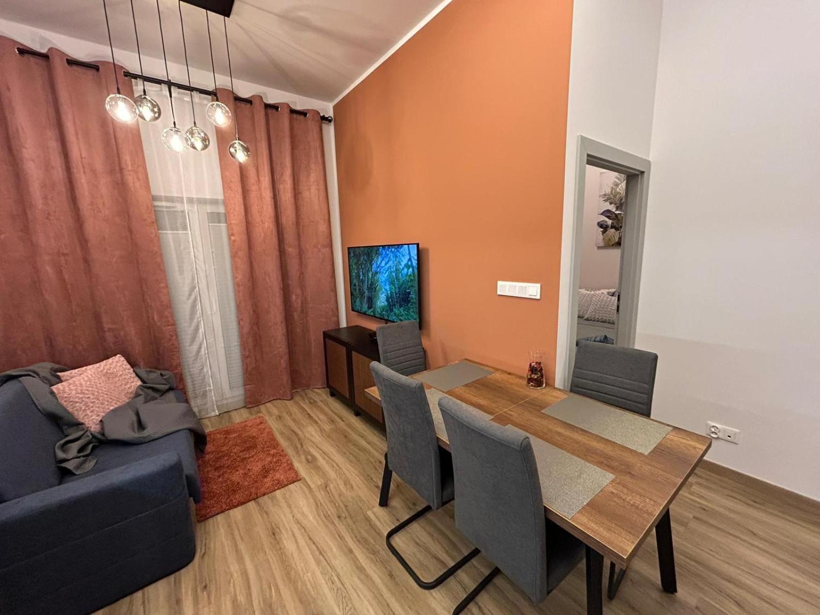 New Comfortable With Patio On Klimeckiego Street * Krakow