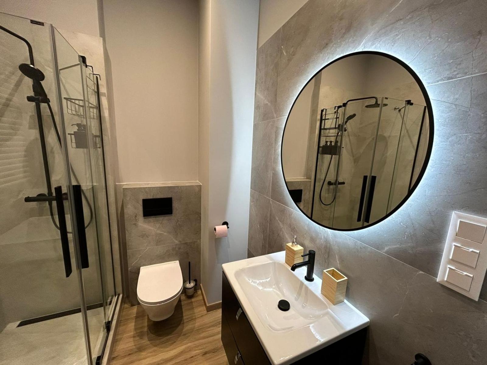New Comfortable With Patio On Klimeckiego Street Apartment *